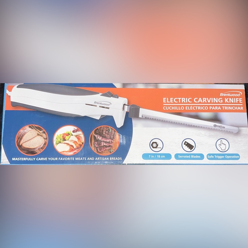 NEW IN BOX BRENTWOOD “ELECTRIC CARVING KNIFE”